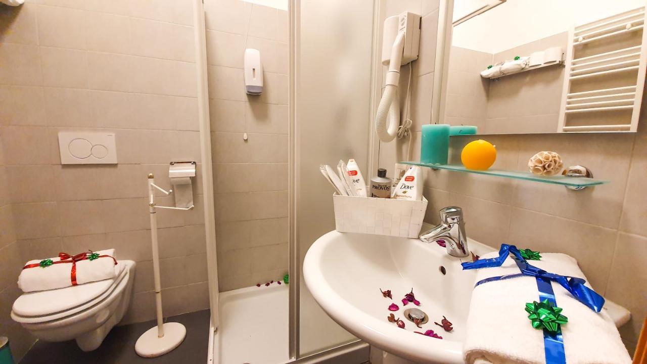 A Casa Simpatia - A Richiesta Parcheggio Gratuito ! Hotel โรม ภายนอก รูปภาพ